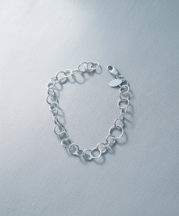 Minimal Link Bracelet