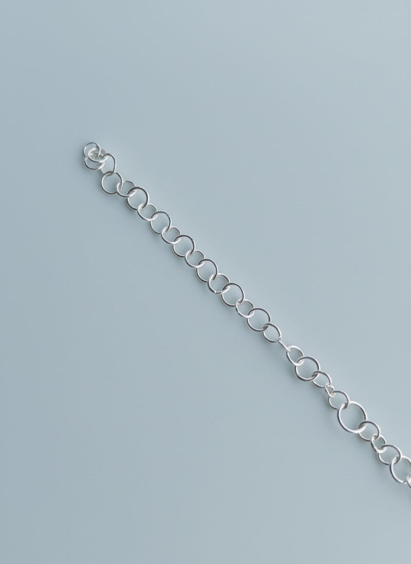Minimal Link Bracelet