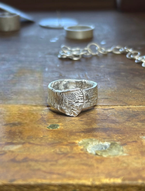 Distressed Ring