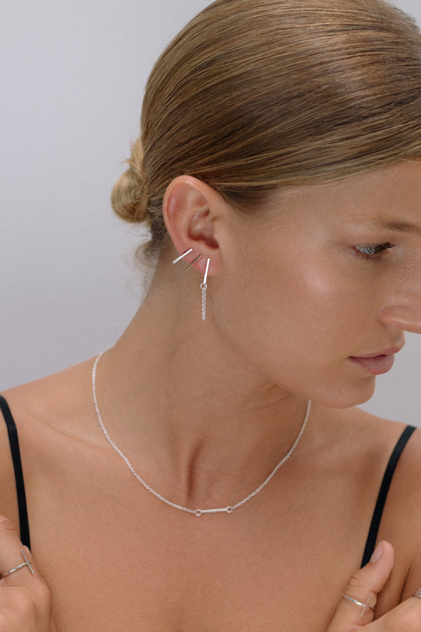 The Classic Bar Earring w/chain